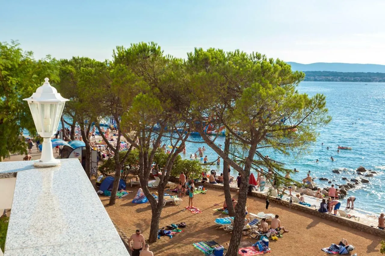 Apartment Miki Malinska 0*,  Croatia