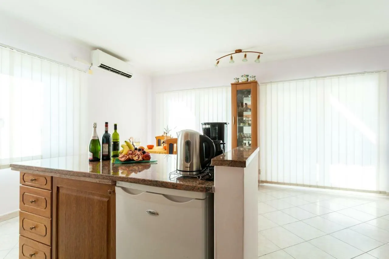 Apartment Miki Malinska Croatia